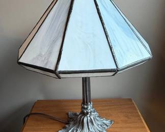 Tiffany Style Stained Glass Table Lamp