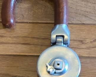 Adjustable Folding Cane with Leather Handle third image
