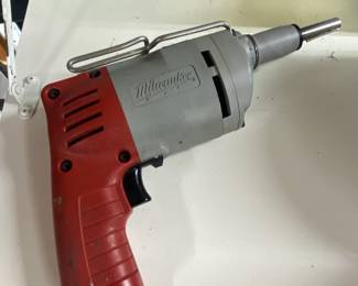 Milwaukee B ScrewShooter