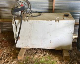 100 Gallon Diesel Tank and Pump
