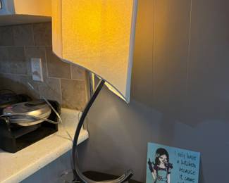 Cool MCM style lamp