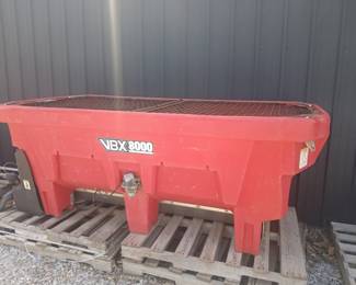VBX 8000 spreader