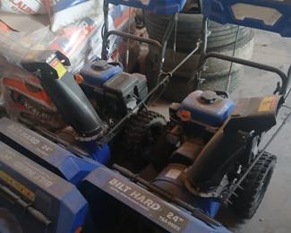 Bilt Hard 24 inch path snownblowers