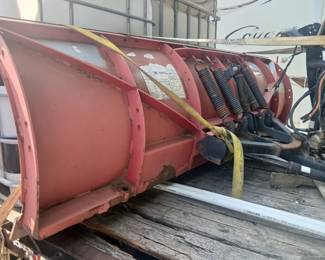 Boss 8'6 snow plow