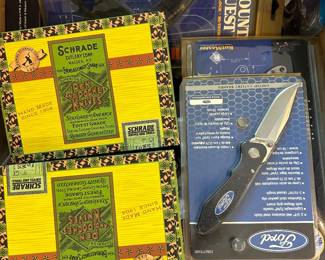 Pocket knives (more not pictured!) 