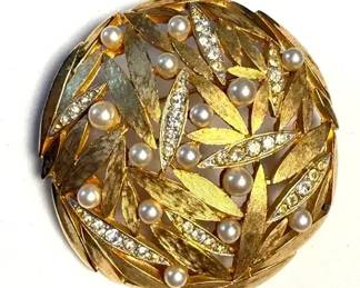 Dome Style Brooch With Pearls Rhinestones