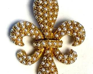 Art Signed Fleur de Lis Brooch