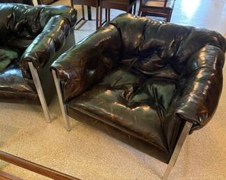 Pair of Mid Century Modern Lounge Chairs