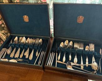 Flatware Sets