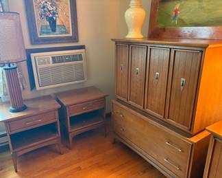 Mid Century Modern Bedroom Set