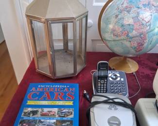 WORLD GLOBE