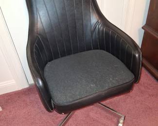 OFFICE CHAIRS