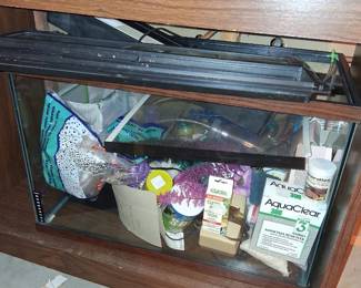 FISH OR REPTILE TANK