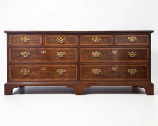 Henredon 18th Century Portfolio Mahogany Eight Drawer Dresser