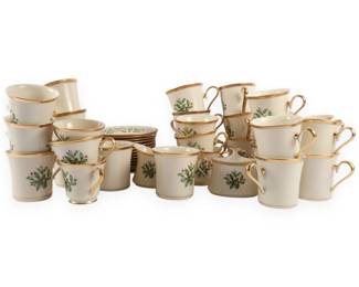 53-Piece Lenox Porcelain Tableware Set in Holiday Pattern