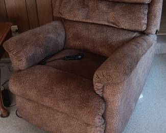 Lazboy electric lift chair