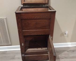 VTG Ice Chest Cooler