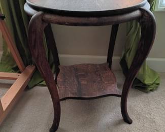 Antique round foyer table