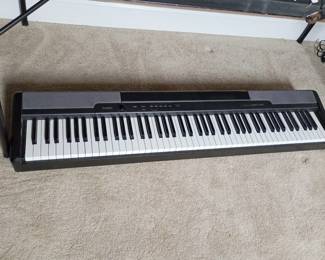 Casio CDP-100 Electric Keyboard
