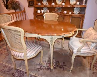 French Provincial Dining Set Excellent Condition
