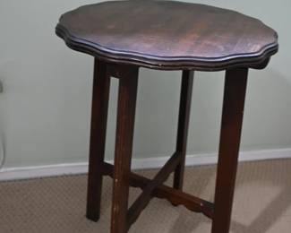 End Table / Plant stand