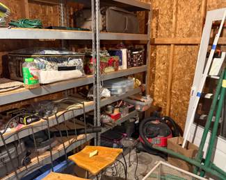 Very nice shelving units in garage