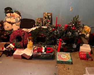 Christmas Goodies and Tree NIB