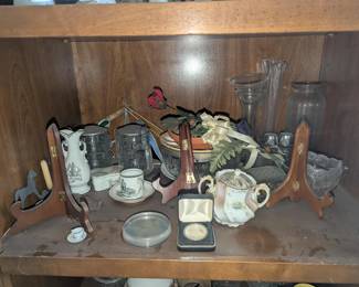 Tons of Mugs and Frames