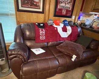 Leather recliner sofa