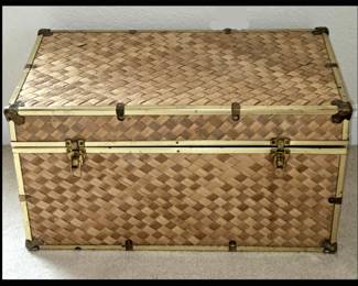 Woven Trunk