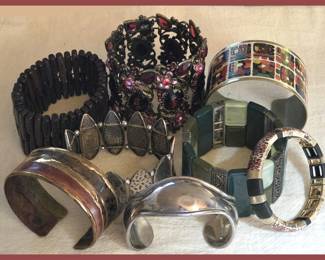 Bangles & Stretch Bracelets