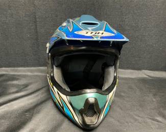 Lot # : 36 - THH TX10 Helmet