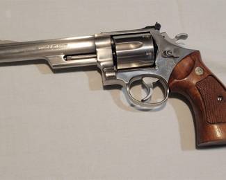 Lot # : 24 - Smith & Wesson Mod 629-2