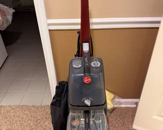 Hoover Power Scrub Deluxe vacuum