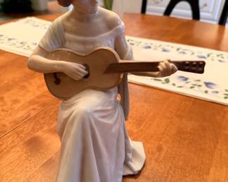 Vintage Bing & Grondahl figurine