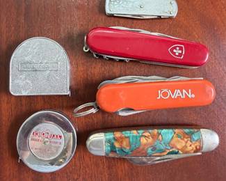 pocket knives