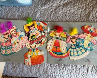 Vintage 1948 Hallmark Dolls Collector's Album with original dolls