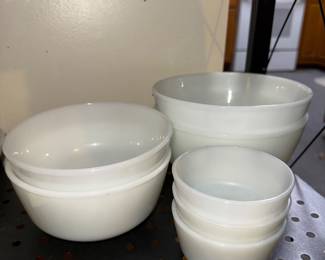 Vintage Anchor Hocking Fire-King Bowls