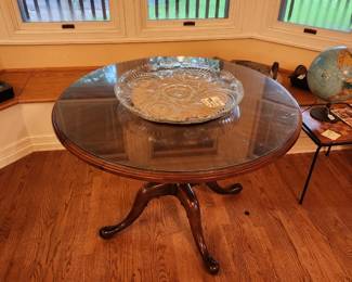 Round vintage pedestal table