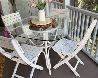 Outdoor four chairs and table