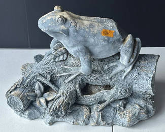 Lot 105: Frog Garden Statue on Log Base