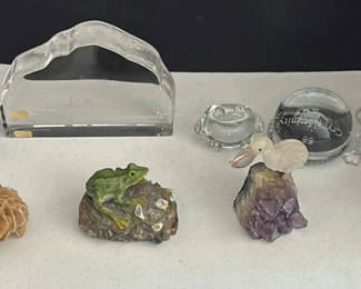 Lot 144: Assorted Glass Figurines and Mineral Decor Pieces