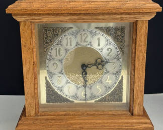 Lot 137: Wooden Mantel Clock