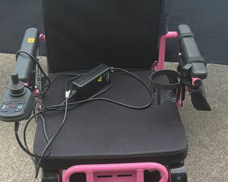 Lot 7: Pink Eagle HD electric wheelchair