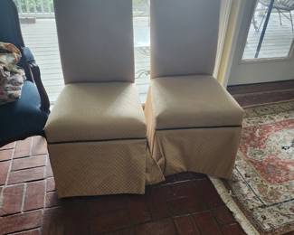 Set of two upholstered Dining Chairs