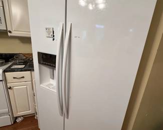 Whirlpool Refrigerator