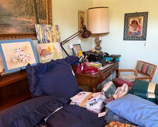 Bedding, great quilts and bed sets