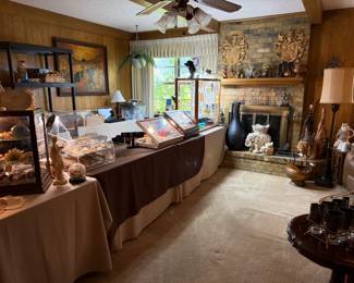 Looking into the living room! This room is full of fabulous items