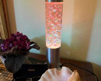 Vintage glitter lamp, works