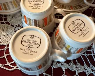 The Noritake label "Mardi-Gras"